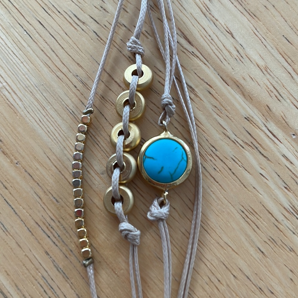 Golden bracelet - Picture 3 of 3